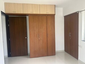 Room in 2 BHK Apartment at Costa Blanca, Baner – for Rent