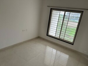 Room in 2 BHK Apartment at Pethkar Siyona, Punawale – for Rent
