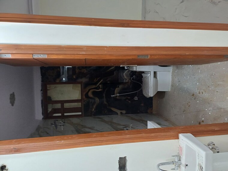 Bathroom, badarpur 4 Bedroom 53 Sq.Yd. Independent House In Badarpur Delhi 10669084