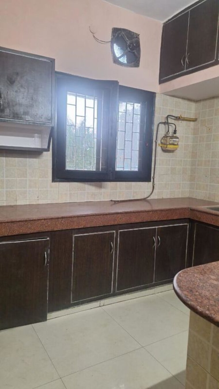 Kitchen, vasant kunj 2 Bedroom 1400 Sq.Ft. Apartment In Vasant Kunj Delhi 10669091