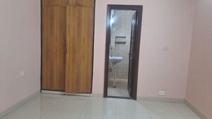 Room in 2 BHK Apartment at Vasant Kunj – for Rent