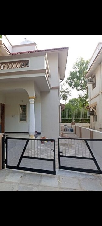 3 BHK +Villa For Rent in Siddhi Aarohi Crest in Bopal, Ahmedabad