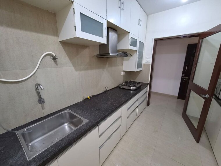 Kitchen, clover-acropolis 3 Bedroom 1500 Sq.Ft. Apartment In Viman Nagar Pune 10669134