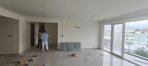 Room in  Apartment at Dhoran Rajpur Enclave, Govind Vihar – for Rent