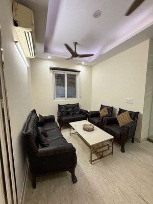 Team Area in 2 BHK Builder Floor at Lajpat Nagar ii – for Rent