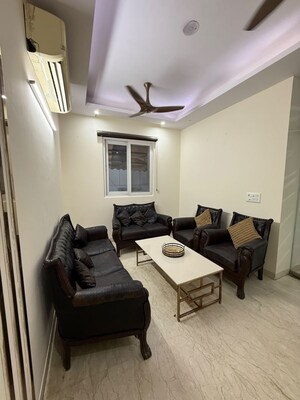 Team Area in 2 BHK Builder Floor at Lajpat Nagar ii – for Rent