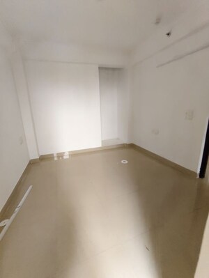 Room in 2 BHK Apartment at Bankey Bihari Aggarwal Heights, Raj Nagar Extension – for Rent
