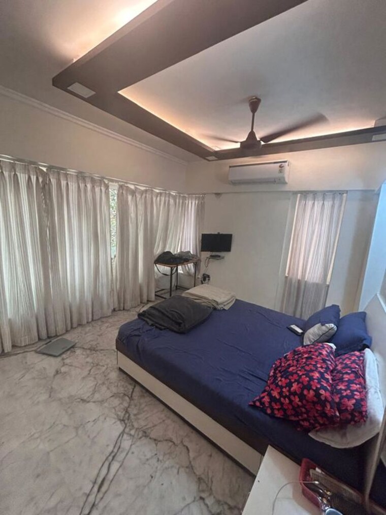 Bedroom, khar west 3 Bedroom 825 Sq.Ft. Apartment In Khar West Mumbai 10669086