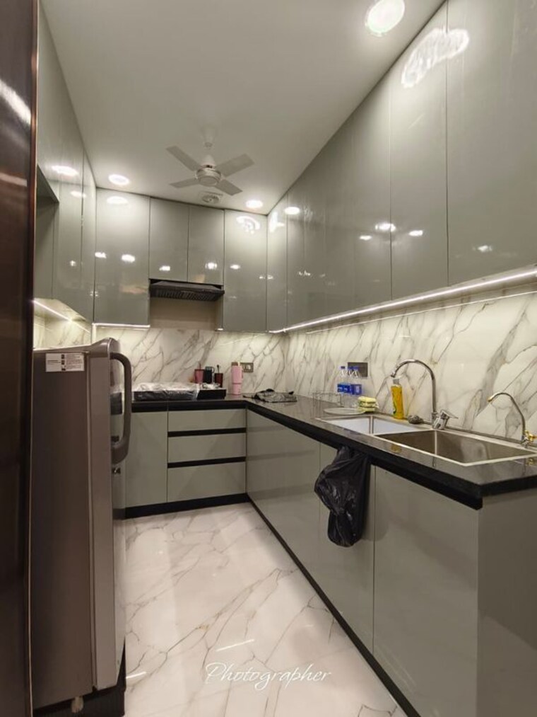 Kitchen, dlf-city-gurgaon 2 Bedroom 1400 Sq.Ft. Builder Floor In Sector 27 Gurgaon 10669152