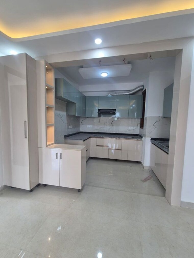 Kitchen, chattarpur 3 Bedroom 1500 Sq.Ft. Builder Floor In Chattarpur Delhi 10669156