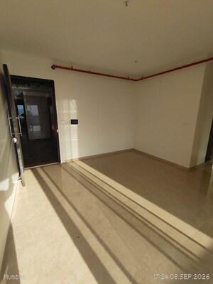 Room in 2 BHK Apartment at Dosti Eastern Bay Phase 2, Wadala – for Rent