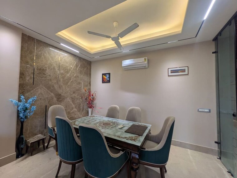 Team Area, global-arcade 2 Bedroom 1500 Sq.Ft. Builder Floor In Sector 42 Gurgaon 10669168