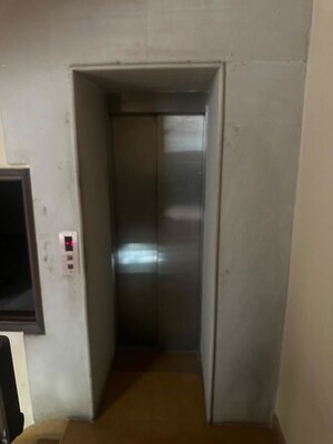 Building Lobby in 3 BHK Builder Floor at Greater Kailash – for Rent