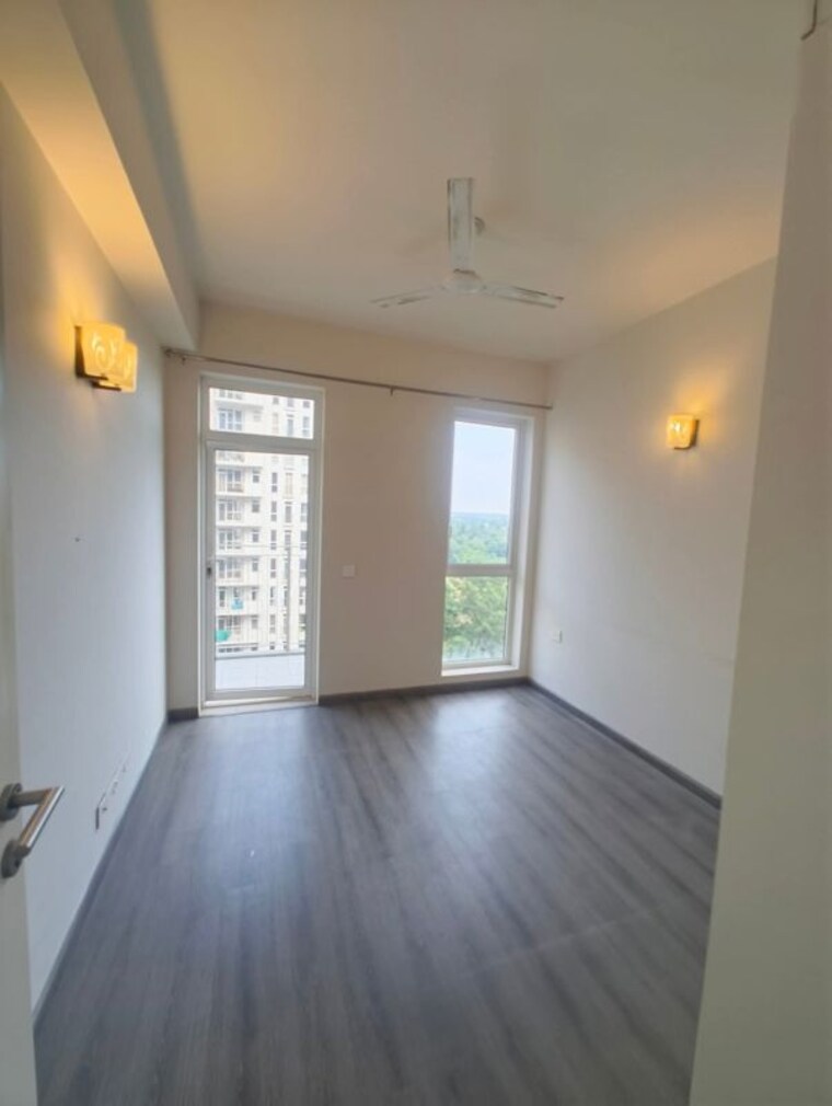 Room, ireo-the-corridors 2.5 Bedroom 1600 Sq.Ft. Apartment In Sector 67a Gurgaon 10669220