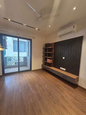 Room in 2 BHK Apartment at Conscient Habitat 102, Sector 102 – for Sale