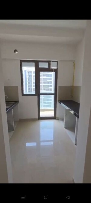 Room in 3 BHK Apartment at Adani Ten BKC, Bandra East – for Rent