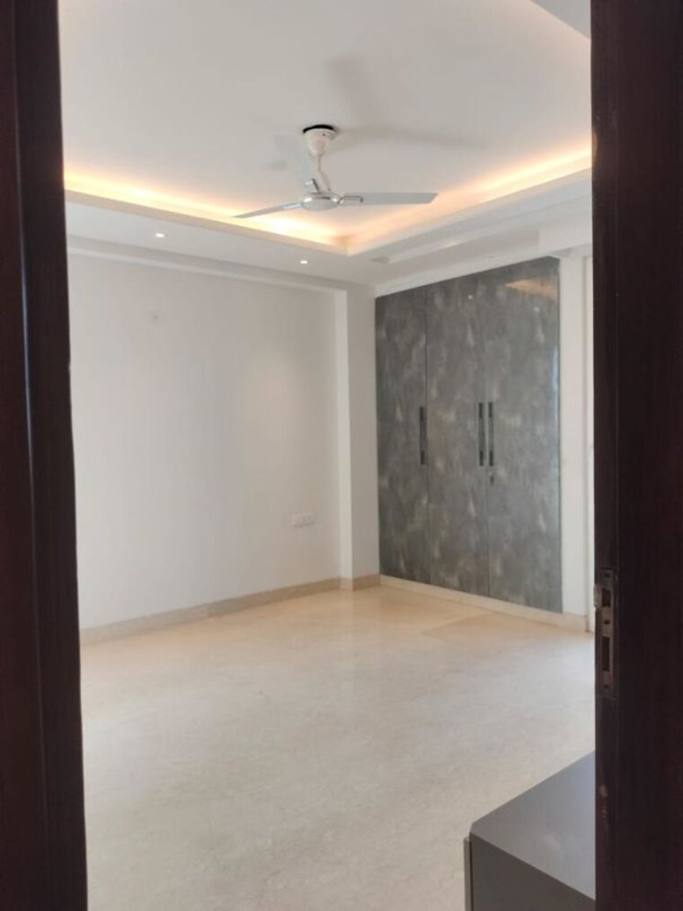 Room, dlf-city-phase-iv 3 Bedroom 2500 Sq.Ft. Builder Floor In Dlf Phase iv Gurgaon 10669201