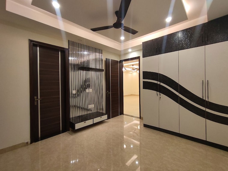 Kitchen, dlf-city-phase-iv 3 Bedroom 2500 Sq.Ft. Builder Floor In Dlf Phase iv Gurgaon 10669201