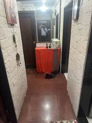 Bathroom in 2 BHK Apartment at Navjivan Colony, Mahim – for Rent