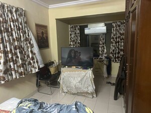 Living Room in 2 BHK Apartment at Navjivan Colony, Mahim – for Rent