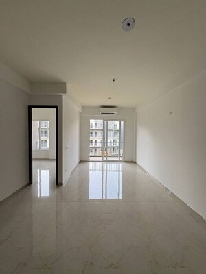 Living Room in 3 BHK Apartment at Smart World Orchard, Sector 61 – for Rent