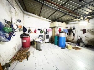 Team Area in  Shop at Paldi – for Sale