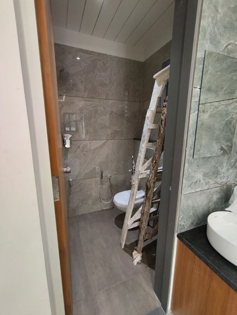 Washroom, ankhol 4 Bedroom 1030 Sq.Ft. Apartment In Ankhol Vadodara 10665355