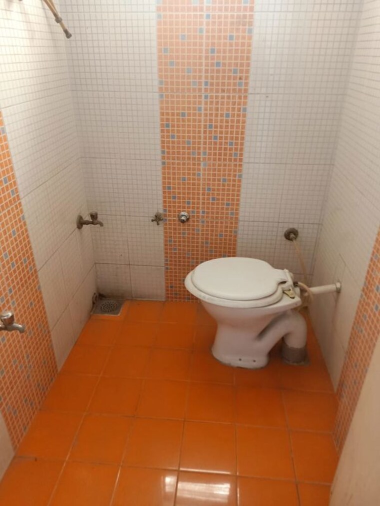 Bathroom, vejalpur 2 Bedroom 1450 Sq.Ft. Villa In Vejalpur Ahmedabad 10668083