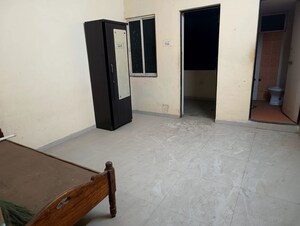 Room in 2 BHK Villa at Vejalpur – for Rent
