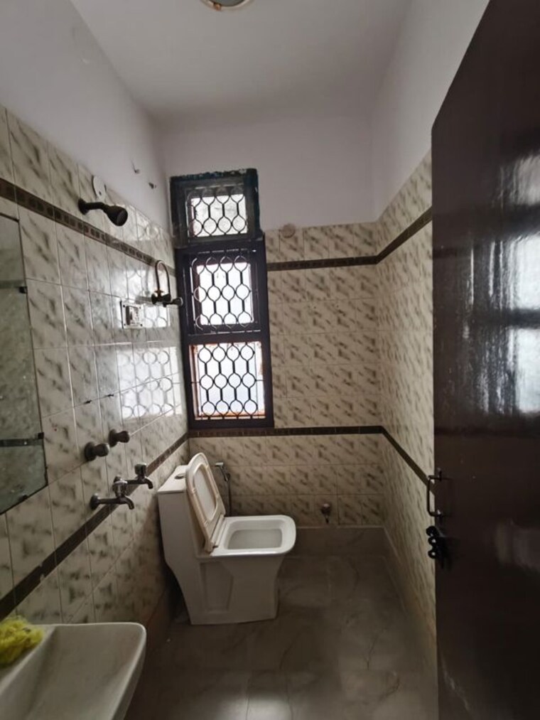 Living Room, vasundhara sector 13 5 Bedroom 150 Sq.Yd. Independent House In Vasundhara Sector 13 Ghaziabad 10669228