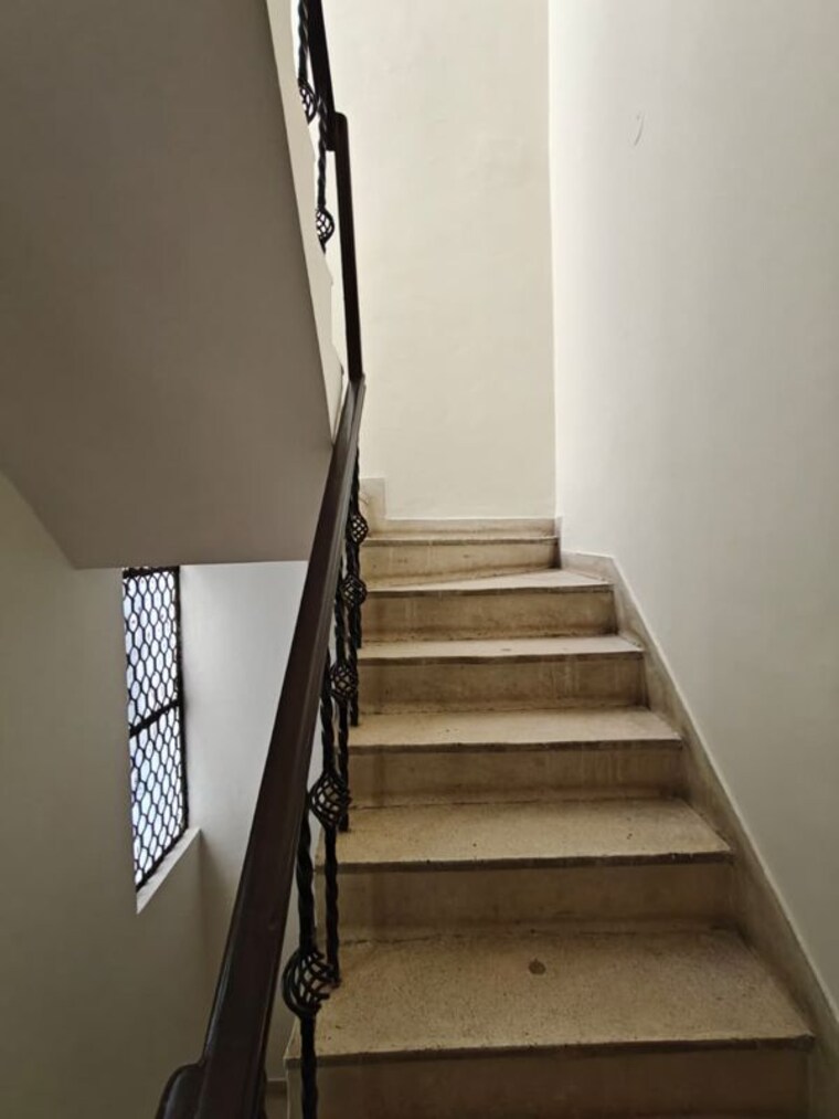 undefined, vasundhara sector 13 5 Bedroom 150 Sq.Yd. Independent House In Vasundhara Sector 13 Ghaziabad 10669228