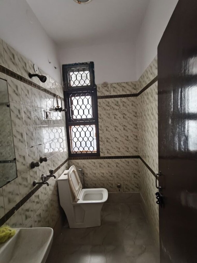 Living Room, vasundhara sector 13 5 Bedroom 150 Sq.Yd. Independent House In Vasundhara Sector 13 Ghaziabad 10669228
