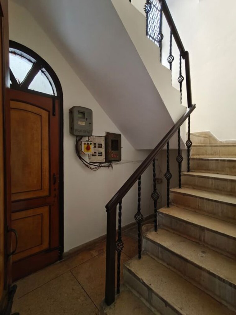 undefined, vasundhara sector 13 5 Bedroom 150 Sq.Yd. Independent House In Vasundhara Sector 13 Ghaziabad 10669228