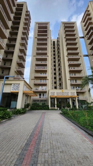 2.5 BHK Apartment – Exterior View View at Silverglades The Melia, Sohna Sector 35 - for Rent