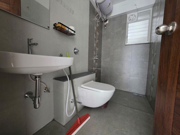 Bathroom, elated-khush-vista 2 Bedroom 731 Sq.Ft. Apartment In Nibm Road Pune 10669243