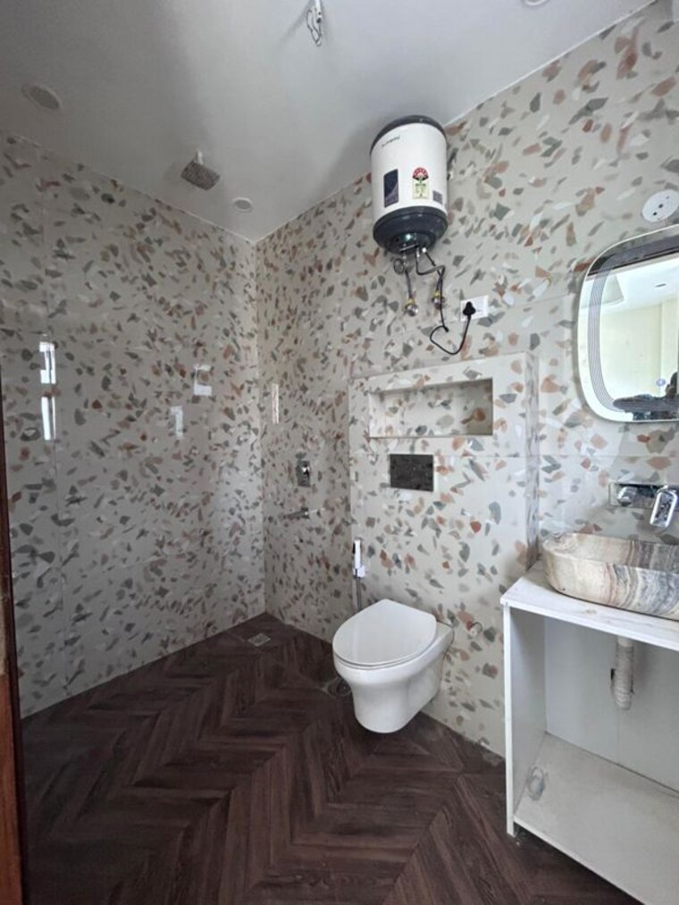 Bathroom, ansal-sushant-lok-i 3 Bedroom 2700 Sq.Ft. Builder Floor In Sector 43 Gurgaon 10669256