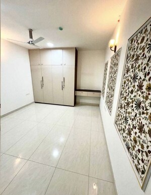 Bathroom in  Apartment at Prestige Beverly Hills, Kokapet – for Rent