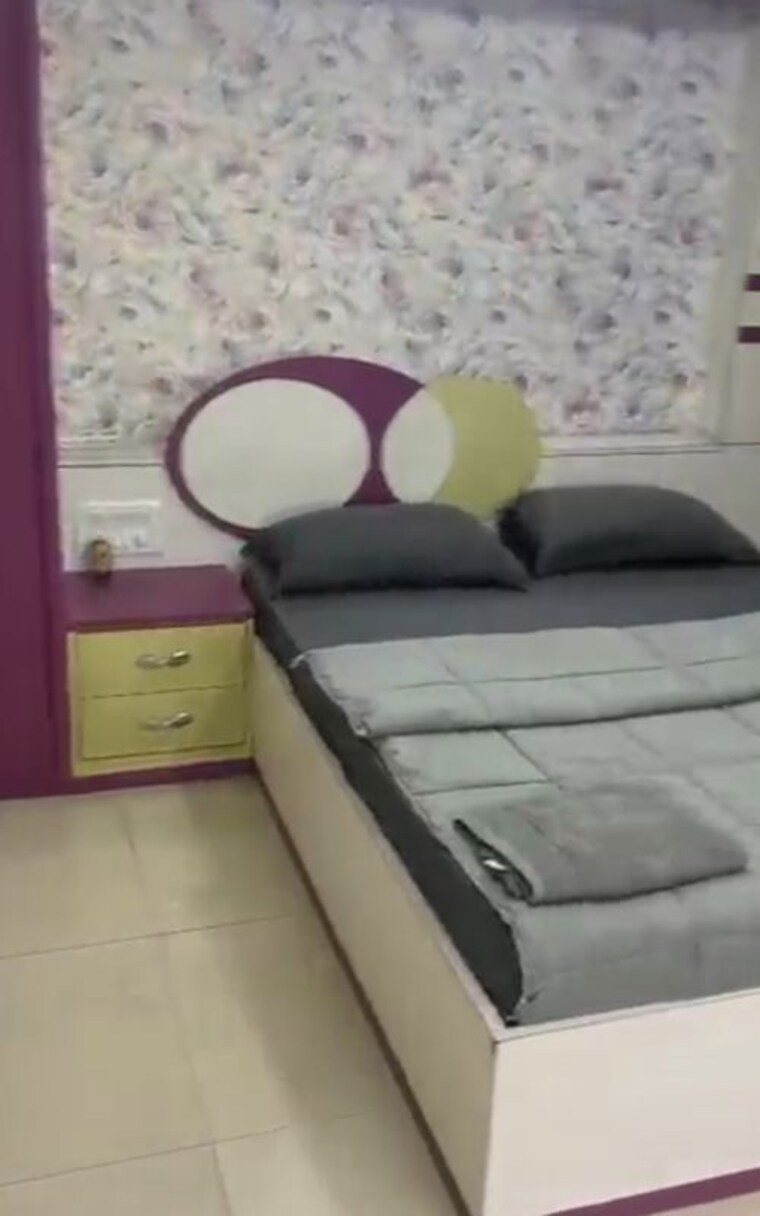 Bathroom, big-splash 3 Bedroom 1200 Sq.Ft. Apartment In Vashi Sector 17 Navi Mumbai 10669274