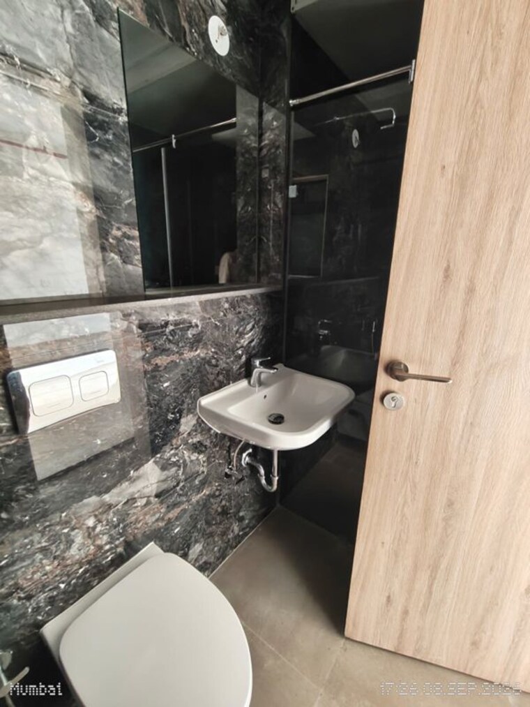Bathroom, dosti-eastern-bay-phase-2 2 Bedroom 777 Sq.Ft. Apartment In Wadala Mumbai 10669270
