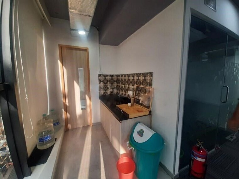 Other, mechanic nagar Commercial Office Space 2300 Sq.Ft. In Mechanic Nagar Indore 10669293