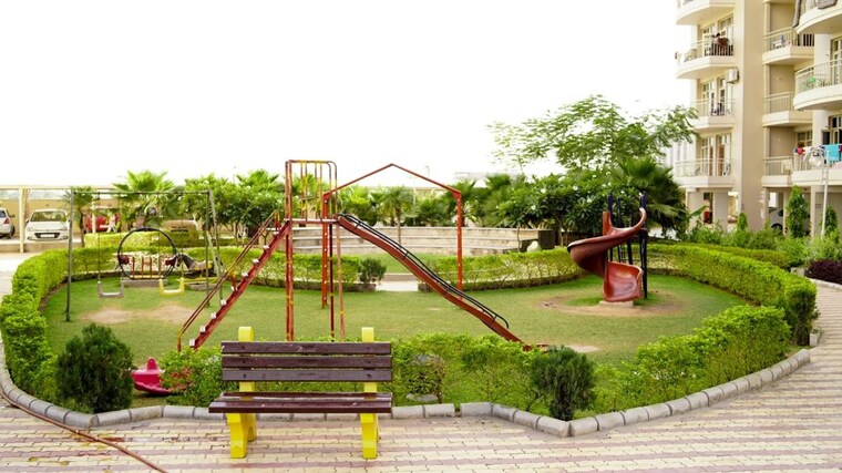 Garden, nagla 2 Bedroom 1315 Sq.Ft. Apartment In Nagla Zirakpur 10669334