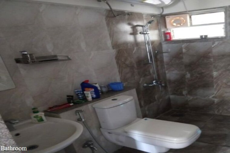 Bathroom, karan-rhea 1 Bedroom 575 Sq.Ft. Apartment In Wadegaon Pune 10669209