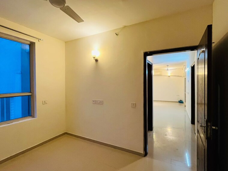 Room, gomti nagar 3 Bedroom 1575 Sq.Ft. Apartment In Gomti Nagar Lucknow 10669318