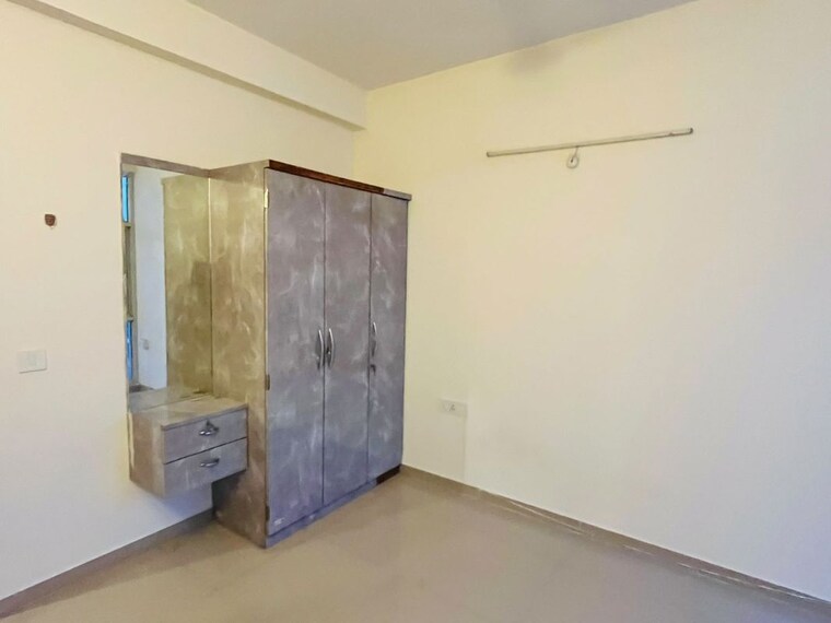 Room, gomti nagar 3 Bedroom 1575 Sq.Ft. Apartment In Gomti Nagar Lucknow 10669318
