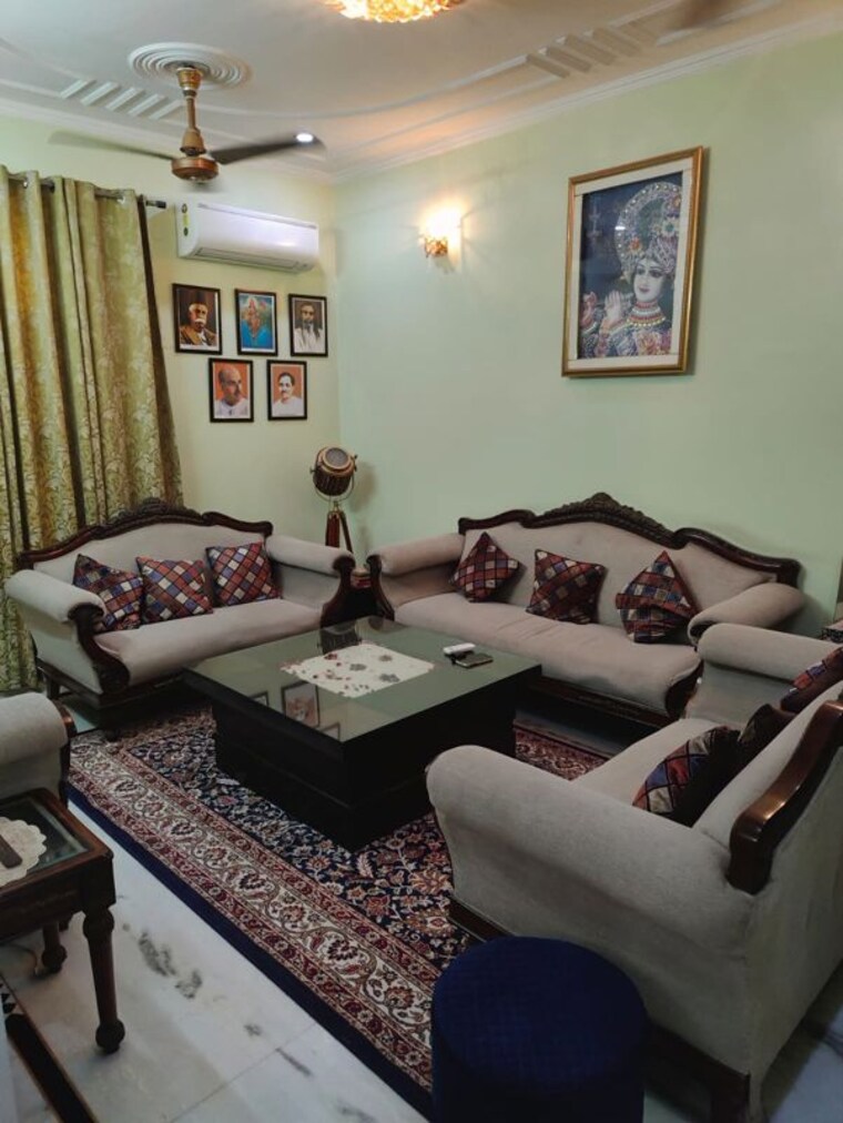 Living Room, sector 4 3 Bedroom 1500 Sq.Ft. Independent House In Sector 4 Gurgaon 10669373