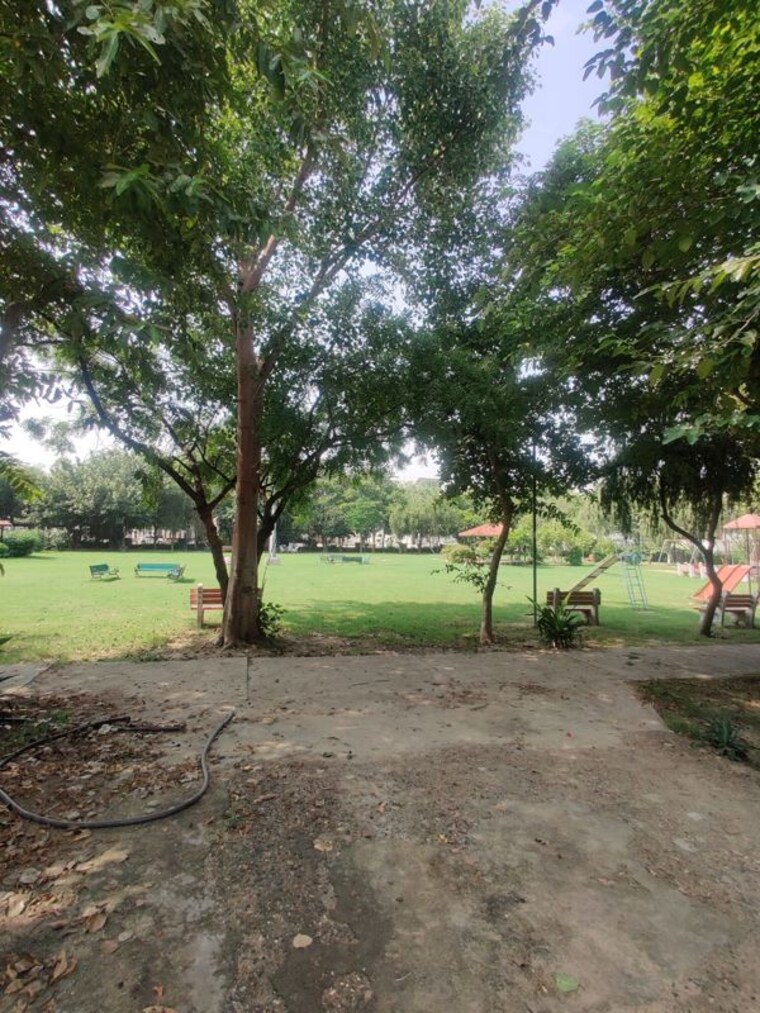 undefined, sector 27  179 Sq.Yd. Plot In Sector 27 Rohtak 10669426