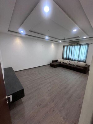 Room in 3.5 BHK Villa at EIPL La Paloma Villas, Mokila – for Rent