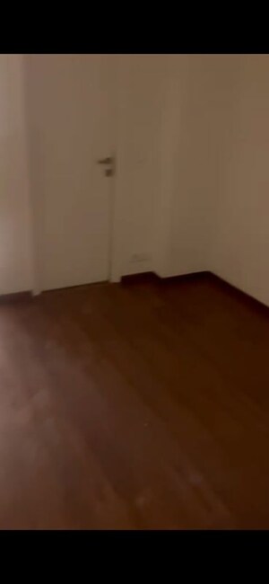 Room in 2 BHK Apartment at M3M Marina, Sector 68 – for Rent