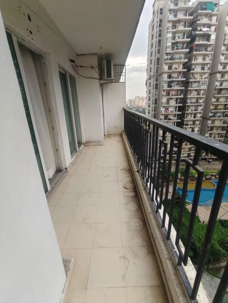 Balcony, windsor-paradise-2 3 Bedroom 1275 Sq.Ft. Apartment In Raj Nagar Extension Ghaziabad 10669446