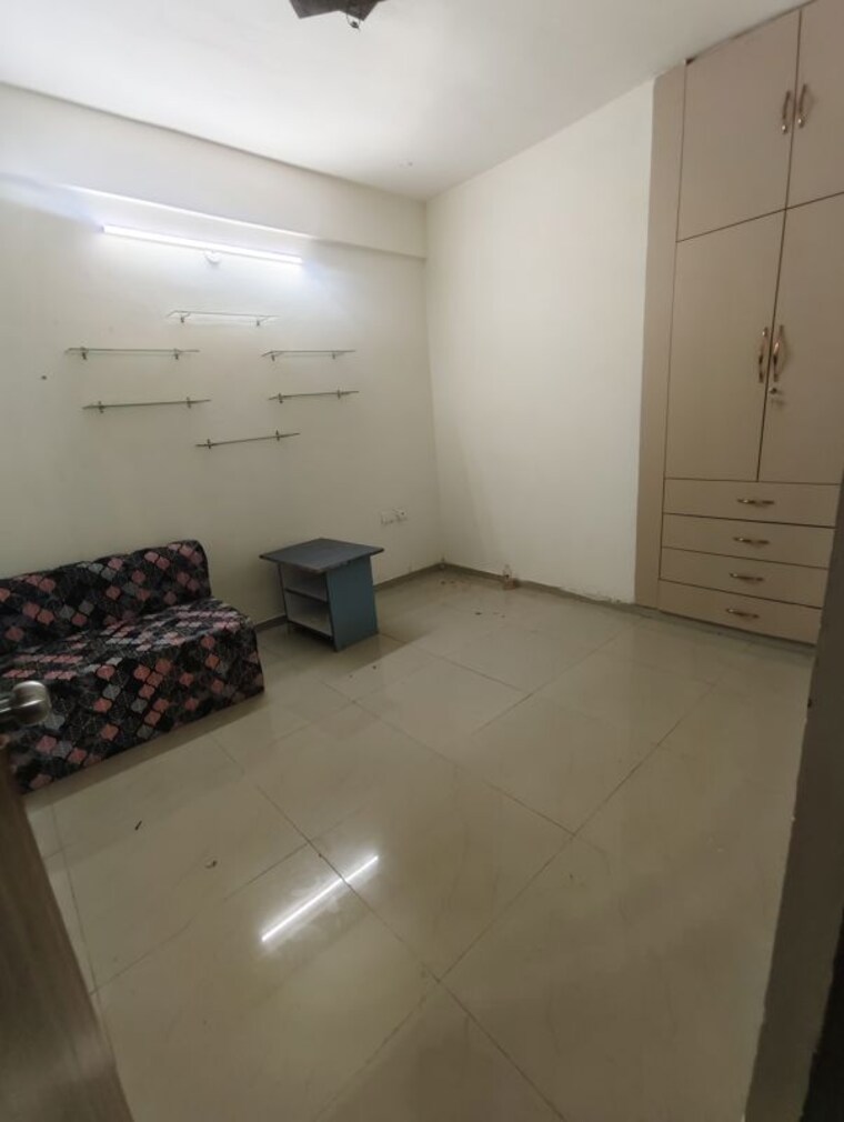 Team Area, windsor-paradise-2 3 Bedroom 1275 Sq.Ft. Apartment In Raj Nagar Extension Ghaziabad 10669446